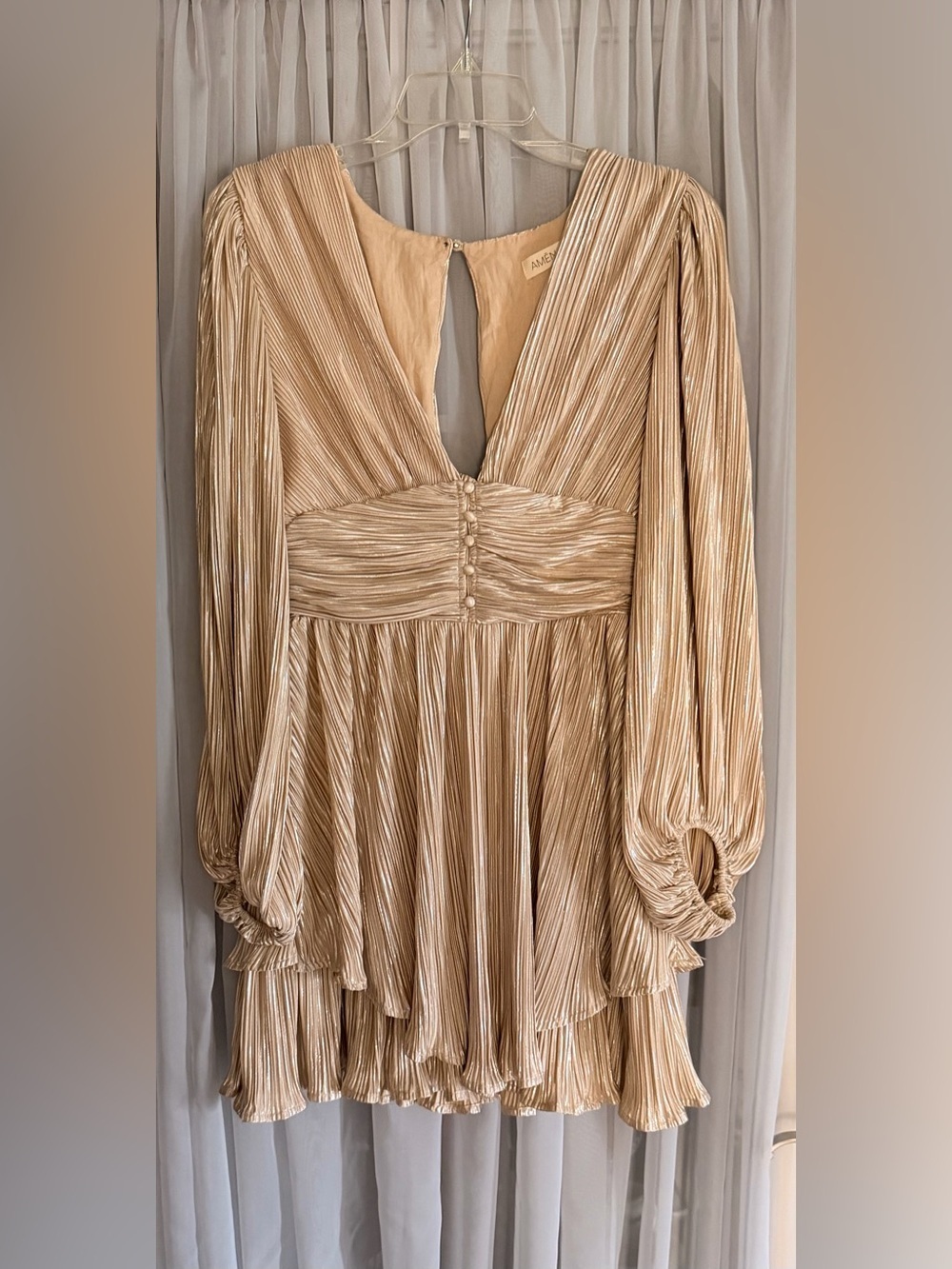 Amenah Elegant Champagne Pleated V-Neck Long Sleeve Mini Dress Size Small